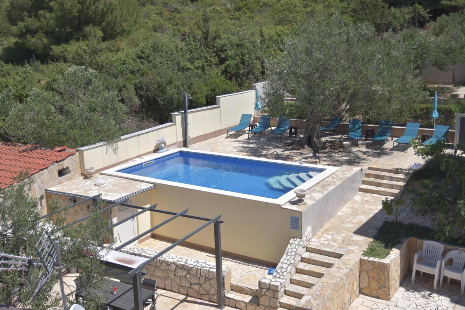 Villa Luger Eg Ražanj Екстериор снимка