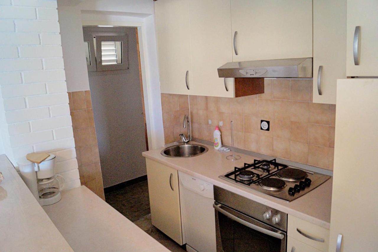 Villa Luger Eg Ražanj Екстериор снимка